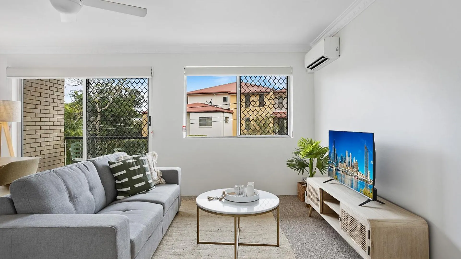 Spacious 2-Bed Apartment Near City Centre Brisbane 0*,  Australia